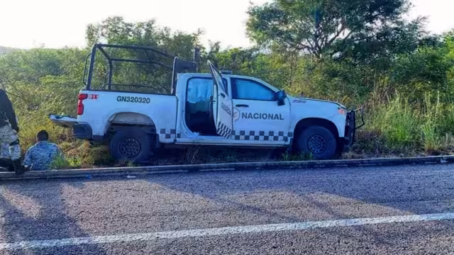 Los elementos de la Guardia Nacional fueron atendidos en el lugar