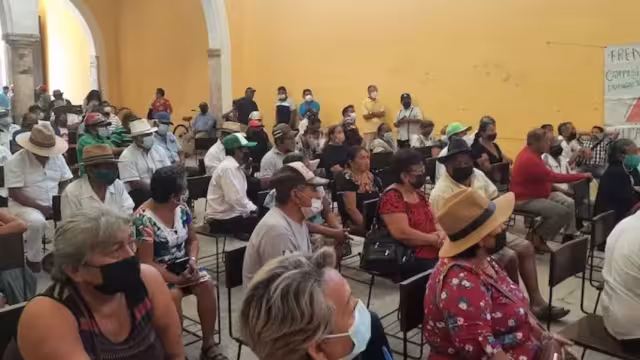 Los jornaleros señalaron que los terrenos, en disputa desde hace 12 años, se ubican junto a la hacienda de Tebec, “pertenecen a Reyes, pero tenemos pruebas de que son ejidales