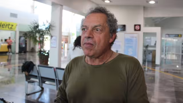 El actor saltó a la fama en México a finales de los años 80 y ha participado en importantes proyectos como Rosa Salvaje