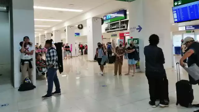 El vuelo de Toluca 9245 que debió llegar a las 8:25 lo hará hasta las 9:00 horas
