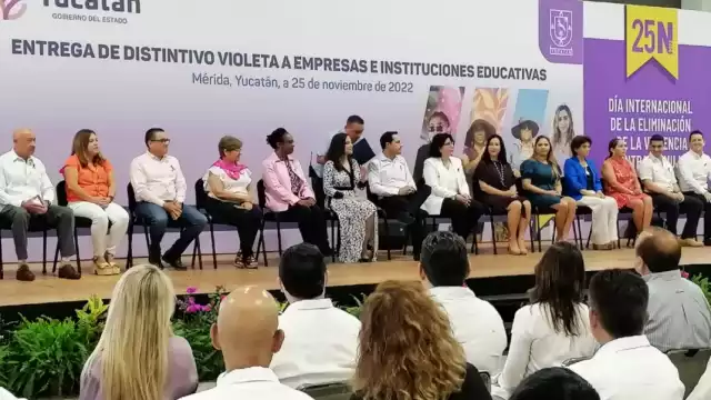 El evento se llevó a cabo en el Centro de Convenciones Siglo XXI se llevó a cabo esta ceremonia