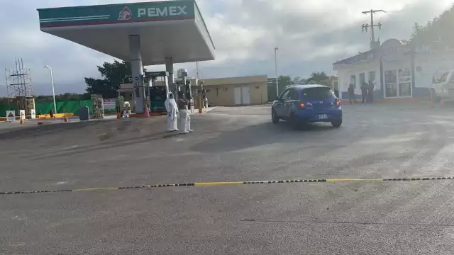 El hecho aconteció en horas de la madrugada, cuando el comandó arribó con armas cortas y largas a la estación