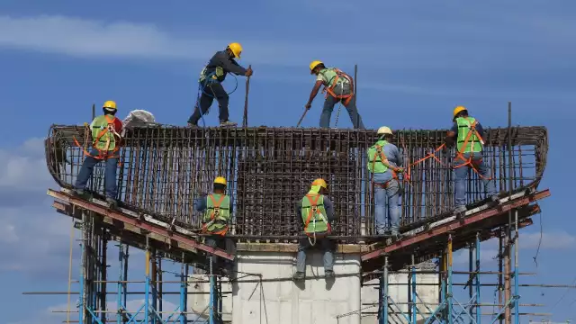 Entre los proyectos de inversión en octubre está la construcción y conservación de calles en el Estado