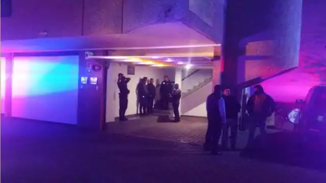 La pareja fue encontrada dentro del jacuzzi