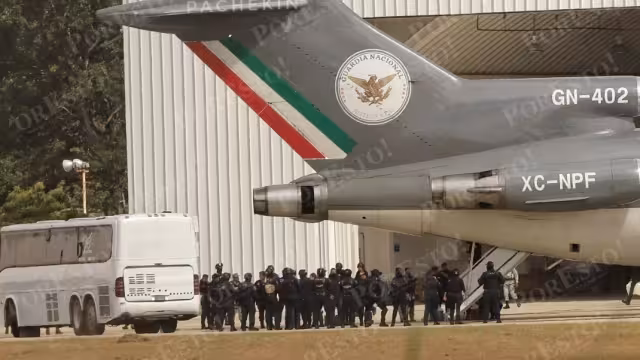 Entre los trasladados se encuentra el exgobernador de Pueblo Mario Marín, Alias "El Gober Precioso"