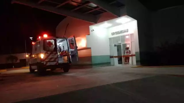 Testigos aseguran que mesas, sillas y botellas volaban en el lugar