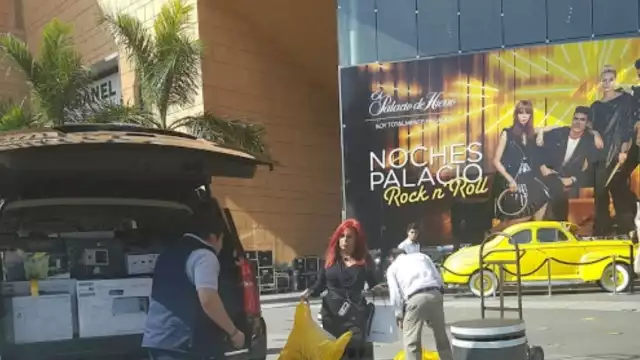 La gobernadora fue captada comprando varios regalos en el Palacio de Hierro