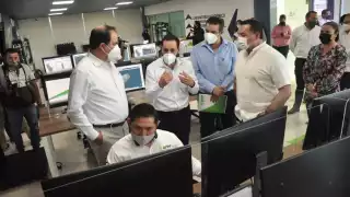 Inauguran laboratorio de logística en la Universidad Tecnológica Metropolitana