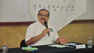 El candidato señaló que de llegar a la alcaldía, ahí será donde inicie con el vestuario del Ayuntamiento que se tendría que convertir en un icono a nivel mundial