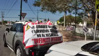 Vecinos realizan caravana contra el complejo departamental Infiniti en Mérida