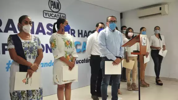 El PAN logró ganar en 14 de los 15 distritos de mayoría en la entidad El PAN logró ganar en 14 de los 15 distritos de mayoría en la entidad