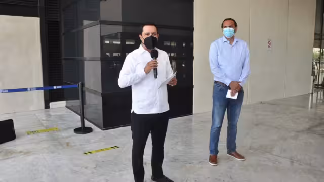 "Vamos a estar trabajando de manera coordinada desde la Fiscalía, para poder hacer justicia", aseguró Vila Dosal