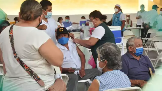 La primera jornada de esta etapa de vacunación se desarrolló sin mayores incidentes