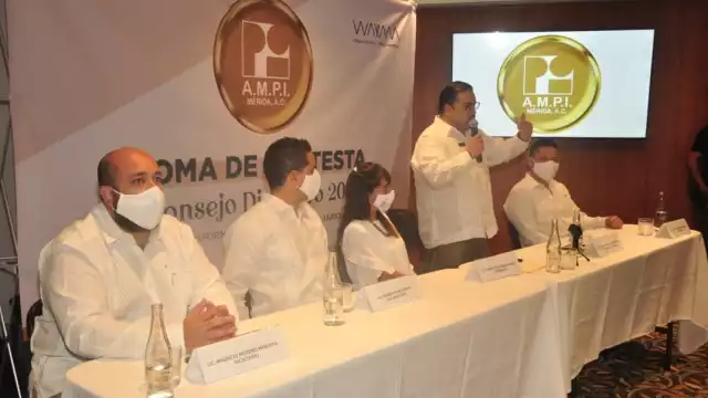 Confió en que el sector avanzará al primer lugar porque sigue la generación de empleos