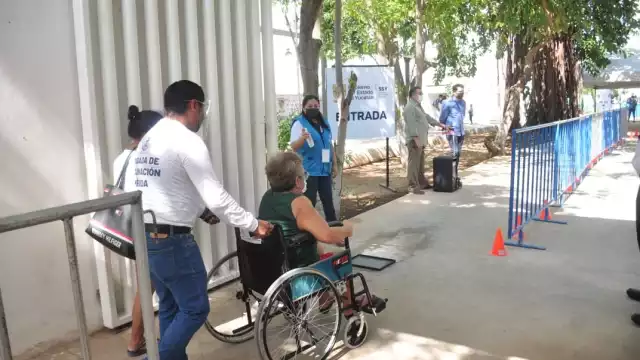 Yucatán mantiene los nuevos contagios en descenso en los últimos días, pero las defunciones van en aumento