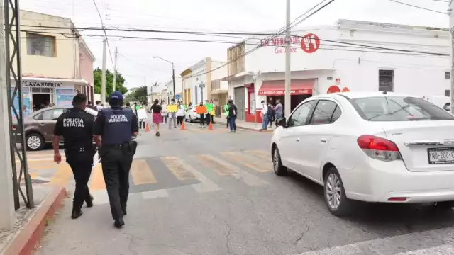La manifestación causó caos vial y la presencia de elementos policiales