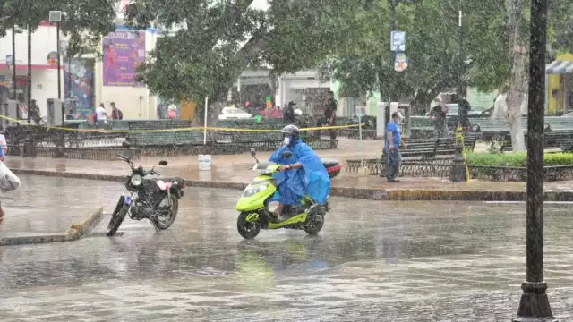 Las lluvias se acompañarán de descargas eléctricas, pero también habrá ambiente caluroso. Foto: Víctor Gijón