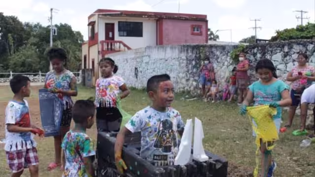 Familias de Tenabo celebraron el martes de carnaval