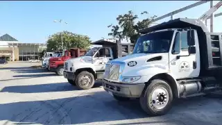 Los volqueteros exigen a Grupo Salinas cumplir con el pago por los trabajos realizados en Chetumal para la obra de un Elektra