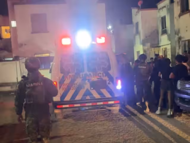 Elementos de la Secretaría de Marina llegaron al lugar de los hechos.