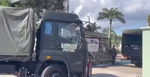 Familiares reciben con entusiasmo a más de 300 soldados que llegan a Chetumal