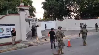 Semar activa protocolos tras atentado en cuartel naval de Puerto Vallarta