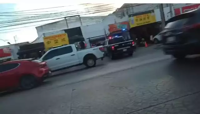 Unidades y elementos de la Policía Municipal acudieron al lugar.