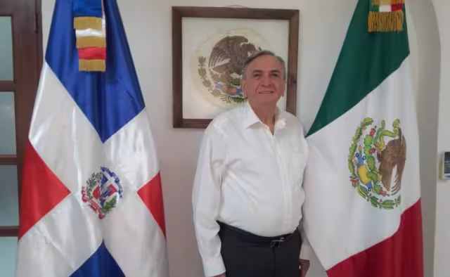 Este viernes fue presentado oficialmente como Embajador de México en República Dominicana