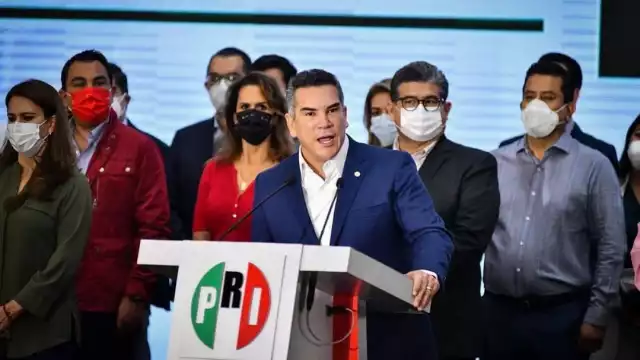 Durante un mes, la gobernadora Layda Sansores exhibió audios donde se comprometen al dirigente nacional del PRI