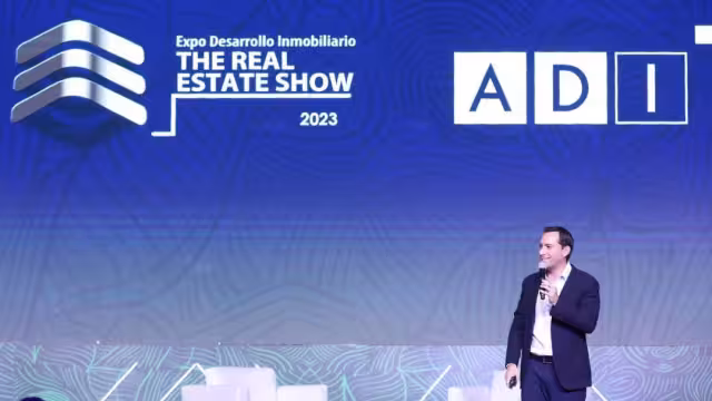Mauricio Vila entregó el Premio ADI, el galardón más preciado del sector inmobiliario