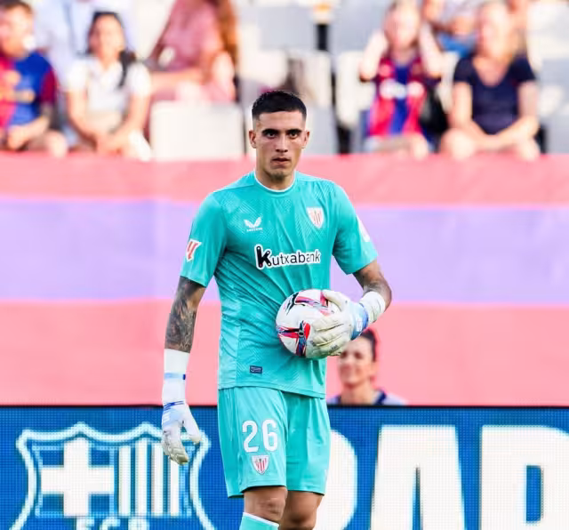 Alex Padilla entró de cambio