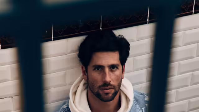 El español lleva una corta pero productiva carrera actoral