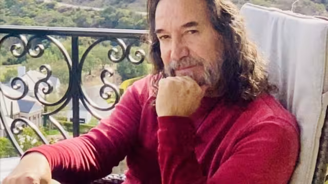 Marco Antonio Solís es bastante activo en redes sociales