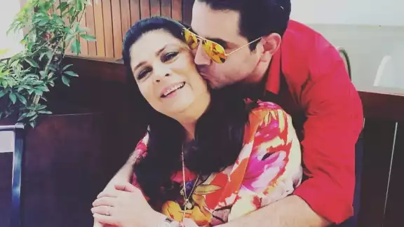 Victoria Ruffo causó revuelo luego de incursionar en TikTok con novedosos bailes