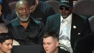 Mike Tyson estuvo presente en la pelea del Canelo Álvarez