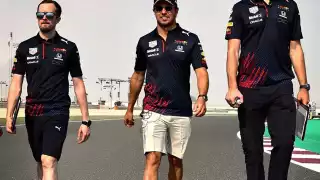 "Checo" Pérez reconoce que las últimas competencias serán mucho más fuertes