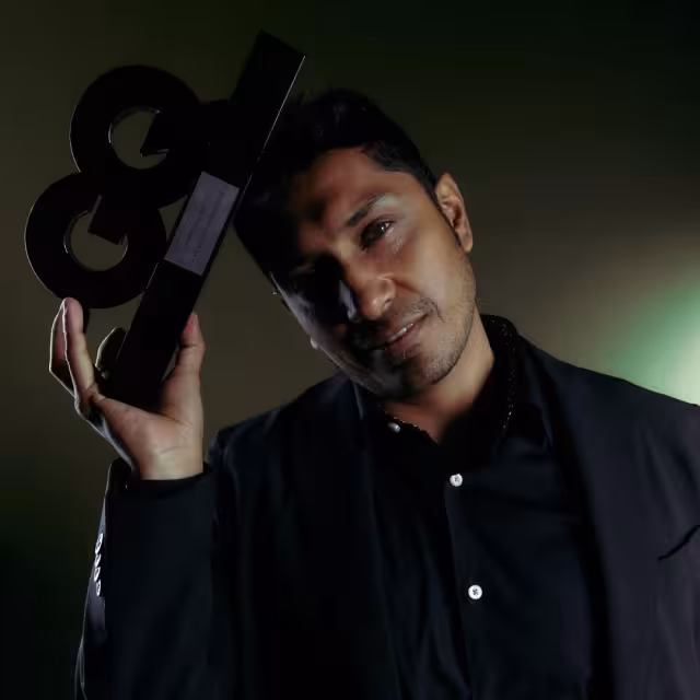 El poder prieto en aprietos. Foto: Especial