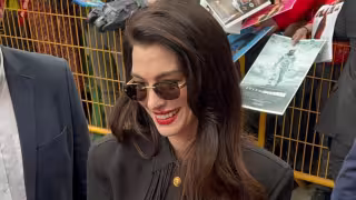 Meryl Streep y Anne Hathaway deslumbran en México con “El diablo viste a la moda 2”