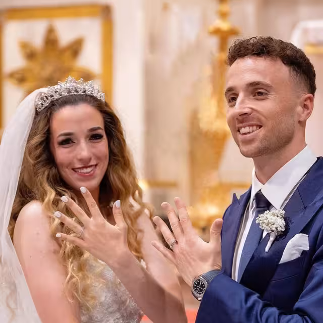 La pareja había sellado su amor y su familia ante Dios, 10 días atrás, apovechando las vacaciones por el futbol