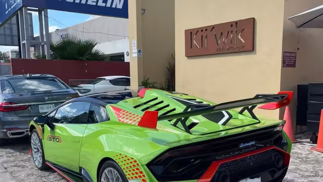 El costo del Lamborghini que circula en Mérida es el equivalente a 67 mil salarios mínimos