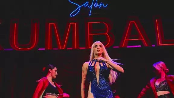 Gala debutó con éxito en el teatro Gala debutó con éxito en el teatro