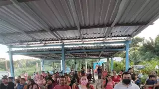 La mayoría de los asistentes, no usaban cubrebocas