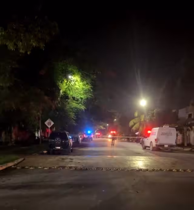 Ejecución de sujeto sorprende a vecinos en Playa del Carmen
