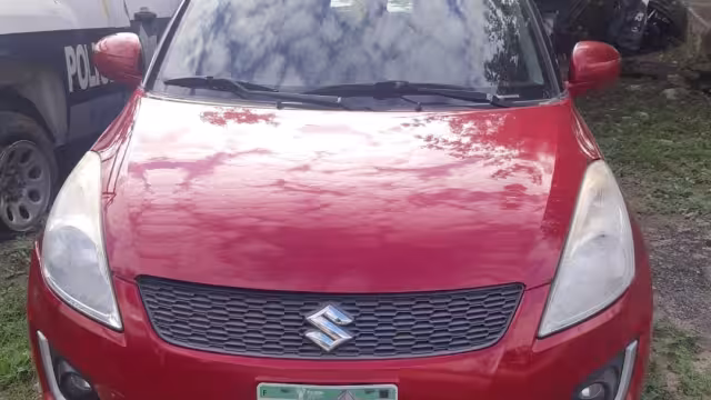 El vehículo fue asegurado y trasladado a las instalaciones de la corporación