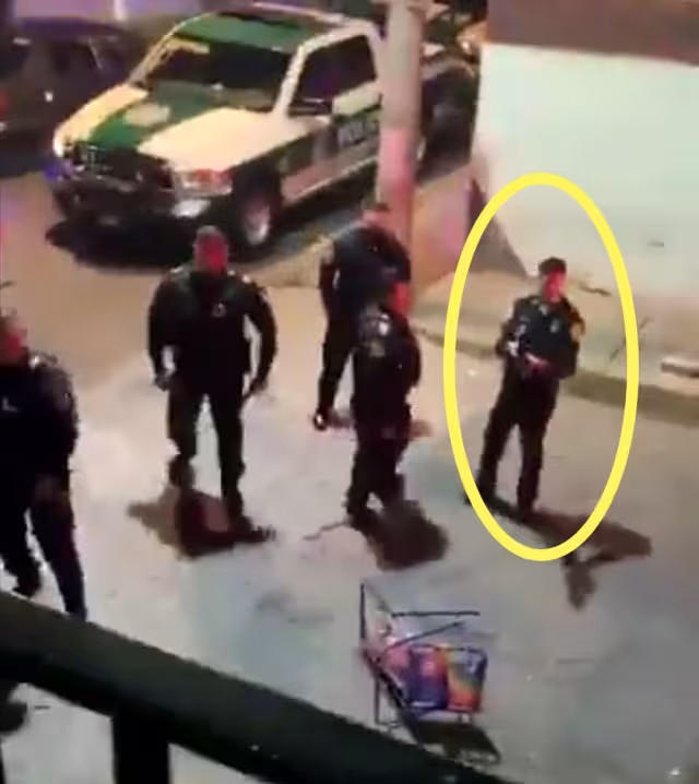 Policías capitalinos disparan balas de gotcha