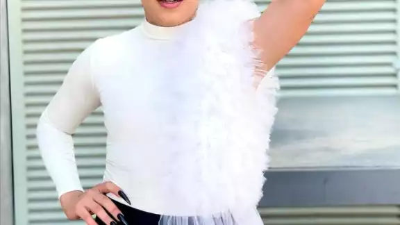 Kunno se ha vuelto famoso por sus bailes y outfits Kunno se ha vuelto famoso por sus bailes y outfits