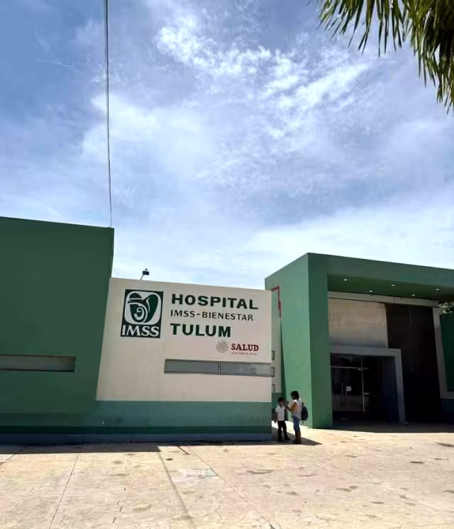 La menor se encuentra grave en el IMSS-Bienestar.