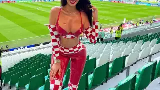 La croata sigue conquistado con su belleza en el Mundial. Foto: Especial