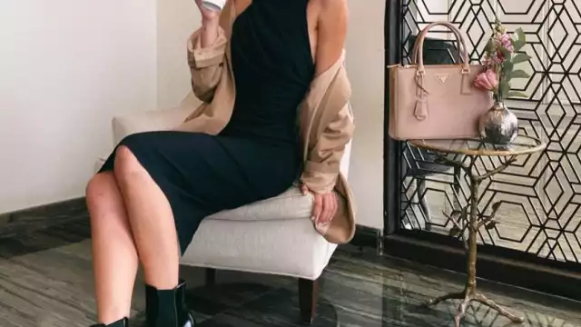 Michelle Salas, compartió con sus seguidores una fotografía en la que posa con bikini con el que despertó toda clase de comentarios de los seguidores