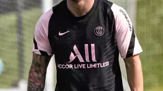 Messi superó la marca de 77 goles de Pelé como máximo artillero de una selección sudamericana al sumar 79